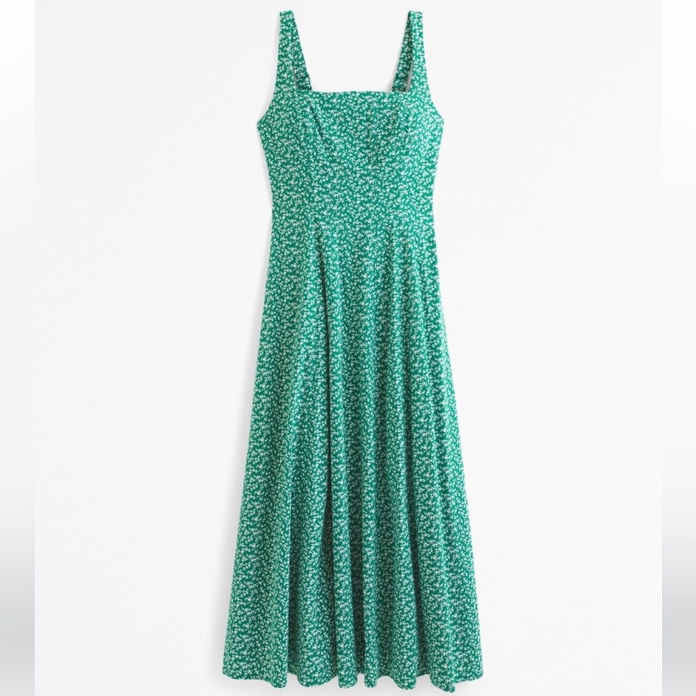 NWT Abercrombie Mila Fit & Flare Dress Size M